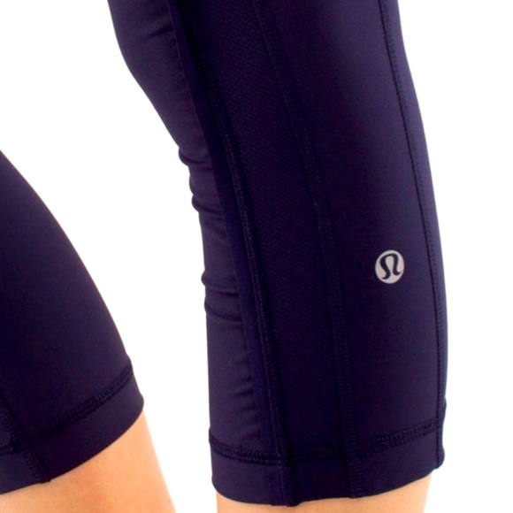 Lululemon Athetica Reflective Ruffled Cropped Leggings - Picture 6 of 12